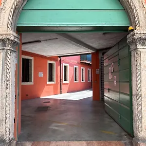 https://fratta5-luxury-apartment.hotelinveneto.com