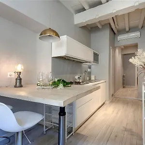  Apartment Jake & Francis By Mamo Italy